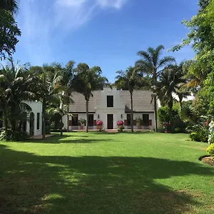  Bed & Breakfast The White Manor